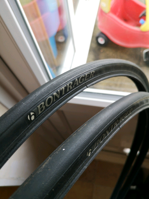 bontrager r1 tyres